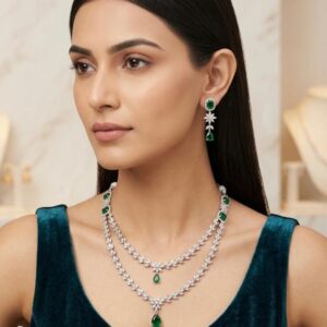 Emerald Elegance Layered Necklace Set